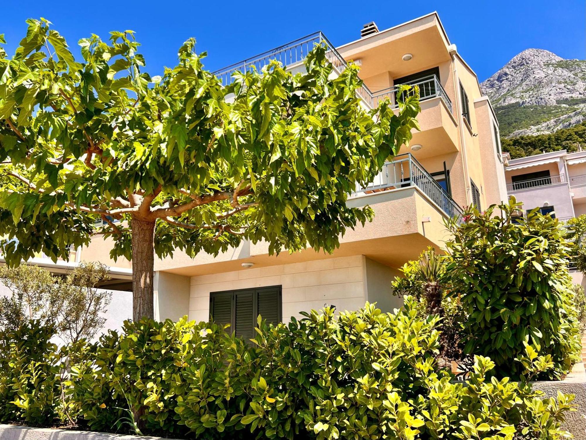 Apartament Crolife มาคาร์สกา ภายนอก รูปภาพ